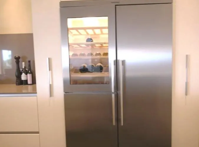 Lgs61 T2 Luxuoso E Terraco Frente Apartamento *
