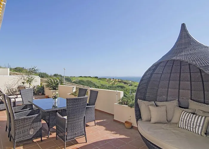 Lgs61 T2 Luxuoso E Terraco Frente Apartamento *