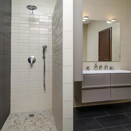 Lgs61 T2 Luxuoso E Terraco Frente Appartement Lagos